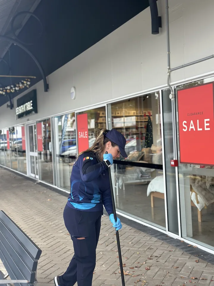 QCC cleaner maintaining a premium retail shopping precinct